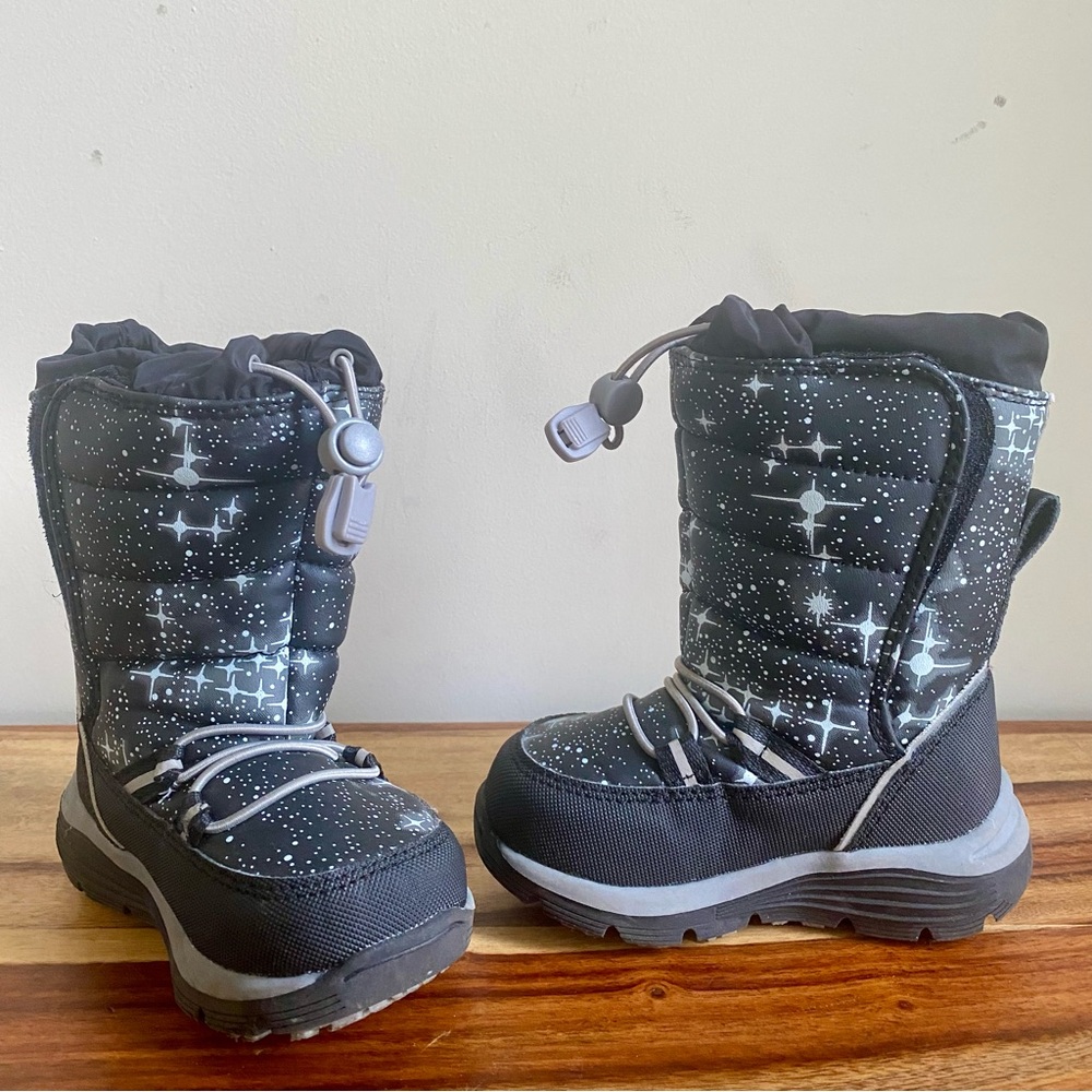 Like new Lands End toddler black winter boots size 6